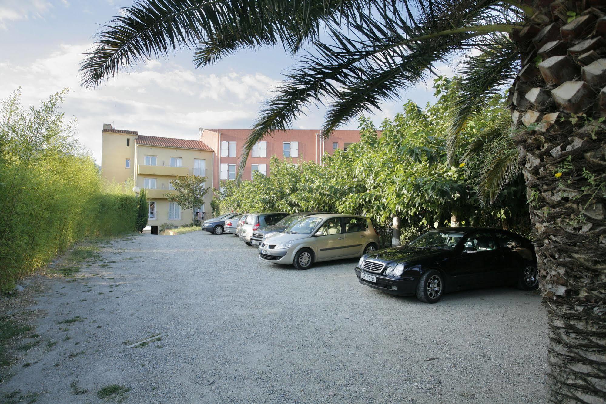 Hotel The Originals Perpignan Sud Le Grillon D'Or لو بولو المظهر الخارجي الصورة
